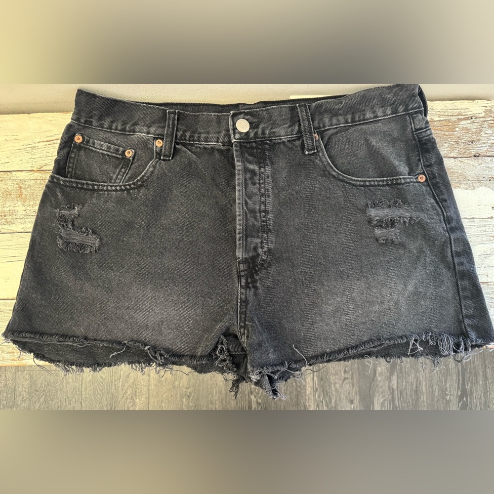 Aeropostale 90’s High Rise Cut Off Short. Size 16.